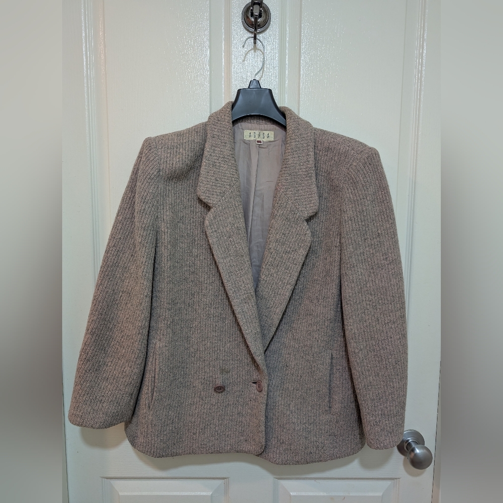 Agasa Women's Classic Greyish Pink Woolen Blazer